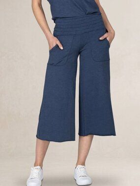 KIRAGRACE COZY BOHO CROP YOGA PANT: HEATHER LAKE